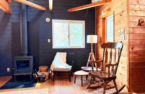 Toya Ski Chalet | Free BBQ Cabin Stay in Toya Near Rusutsu & Niseko