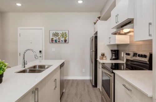 Shaganappi Apartment | Free Parking, Close to Downtown, Pet Friendly