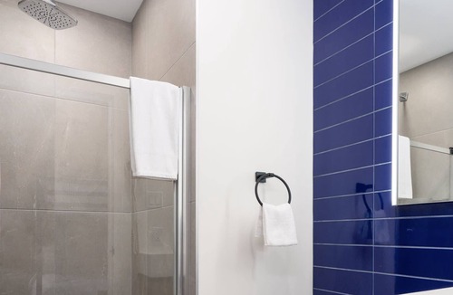 Gay Village Apartment | Full-equipped room in Le Village!