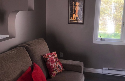 Cape Breton Regional Municipality House | Full Guesthouse near Lake and Mountain