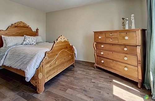 Charny House | Fully equipped, well located, sleeps 5, DOG FRIENDLY, bookings for 31 days +