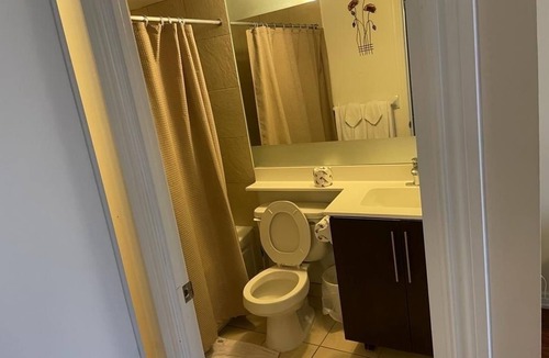 Downtown Mississauga Apartment | Fully Furnished one Bedroom Apartment Square One Mississauga