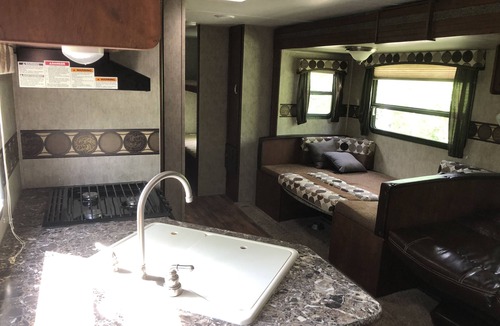 Saint Malo House | Fully serviced camper in St. Malo