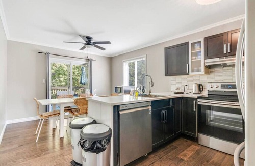 Trenton House | Fun & Cozy Retreat: Nature & Games
