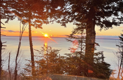 Alma House | Funday Wild, Luxury on the edge of a hyper dynamic wilderness