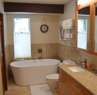West Sechelt House | Garden Bridge House