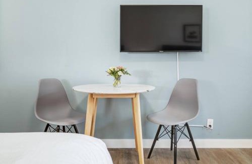 Harvie Heights House | Gateway Suites Lovely views near Banff