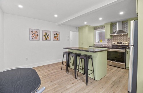 Downtown St. John's House | Georgestown Hutch | Private Patio | Parking