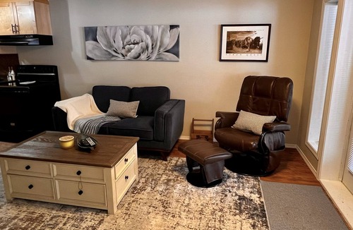 Whitehorse Apartment | Get away from the city noise and step into peace and quiet of the country