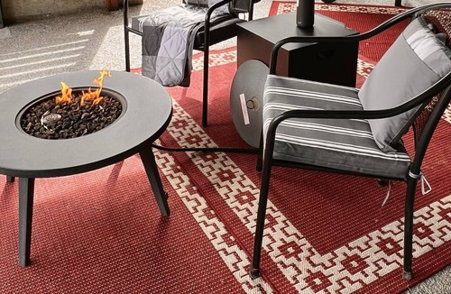 Whitehorse Apartment | Get away from the city noise and step into peace and quiet of the country