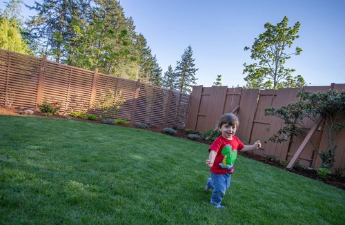 Saanich House | Get off the beaten track at our super cozy cottage!
