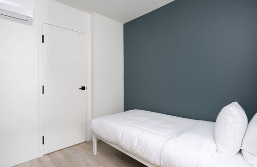 Gay Village Apartment | Getaway in the heart of Montreal!