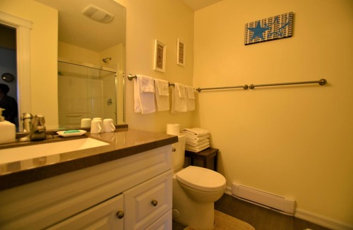 Regional District of Nanaimo Bed & Breakfast | Gibralter Rock Ocean View B&B