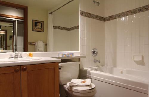 Village North Apartment | Glacier's Reach by Whistler Retreats