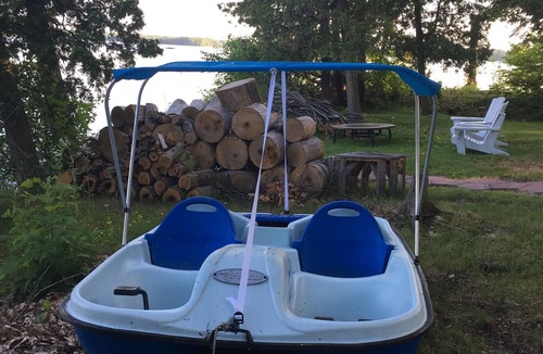 Rideau Lakes Cottage | Glamping anyone? Enjoy picturesque sunsets from your own water’s edge deck!