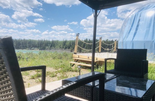 Ghost Lake RV Rental | Glamping domes 4 with lake views
