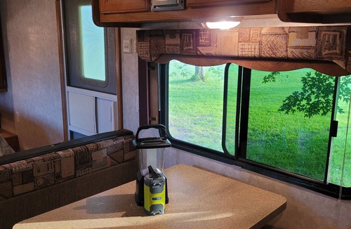 Clearview House | Glamping just minutes from Beaches and Mountains. Nature, relaxation, serenity.