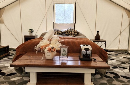 Woodfibre RV Rental | Glamping Sauna, Kayak, Rest Gambier