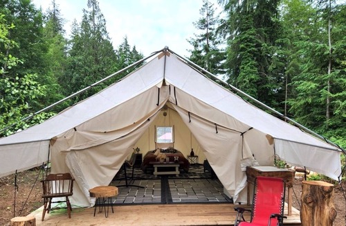 Woodfibre RV Rental | Glamping Sauna, Kayak, Rest Gambier