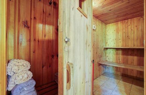 Sainte-Agathe-des-Monts Ski Chalet | Glazonki Cozy Chalet