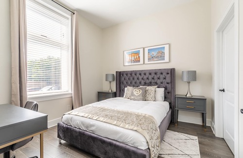 Smiths Falls Apartment | GLOBALSTAY . Heritage Rideau 1Br Apartment. Free Parking