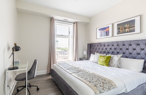 Smiths Falls Apartment | GLOBALSTAY . Rideau 2Br Signature Apartments. Free Parking