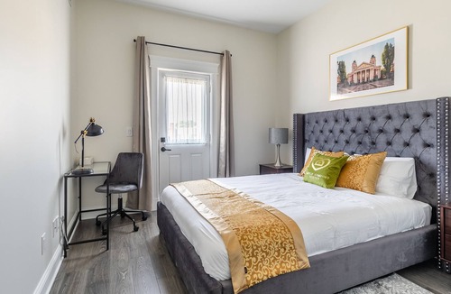 Smiths Falls Apartment | GLOBALSTAY. Iconic Rideau 1Bd Unit. Balcony. Free Parking