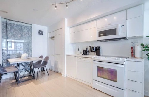 CityPlace Apartment | GLOBALSTAY Modern 3Br Condo w/Balcony DT Toronto