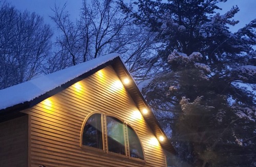 Val-des-Monts Apartment | Golden Nest on the lake