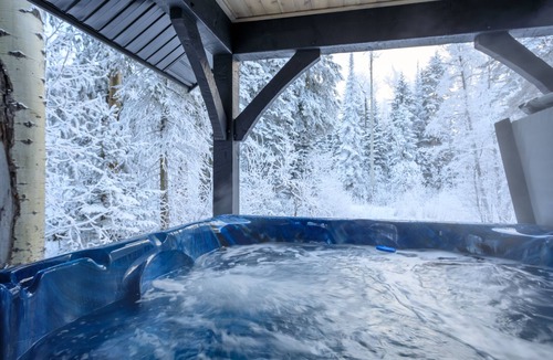 Golden House | Golden's Blue Heron, a brand new house located on Kicking Horse Mountain Resort