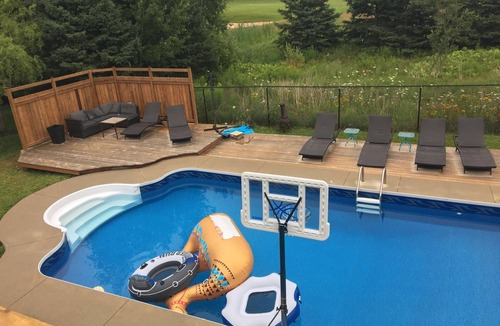 Stratford House | Golf, Swim & Repeat 5 Bedroom home with inground pool on golf course