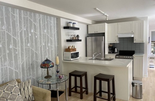 Cabbagetown House | Gorgeous Downtown Property, Private Yard