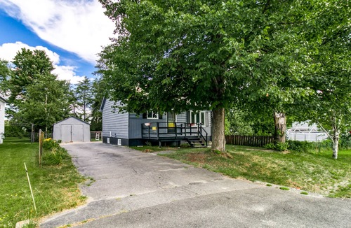 Sudbury House | Gorgeous House in Minnow Lake, 10 minutes from dt
