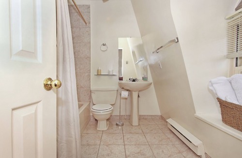 Downtown St. John's House | Gower Guest House