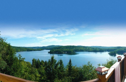 Val-des-Monts House | Grand Lake Paradise - LAKE VIEW EXCECUTIVE RETREAT