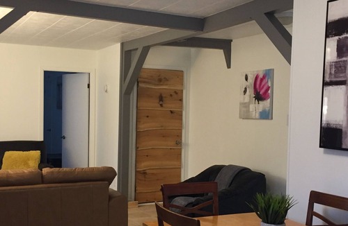 Neufchatel Est–Lebourgneuf Apartment | Grand, spacieux 4 1/2 aire ouverte au centre de la ville