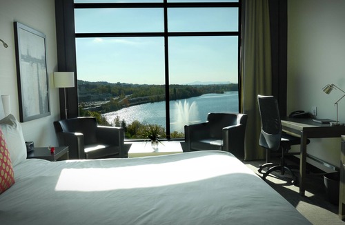 Sherbrooke Hotel | Grand Times Hotel Sherbrooke