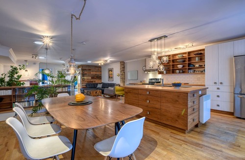 Villeray House | Grande Maison 2 Étages, 5 Chambres Avec Cour, Près du Métro et Marché Jean Talon