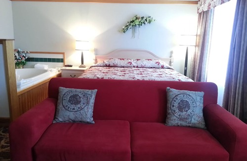 St George Hotel | Granite Town Hotel