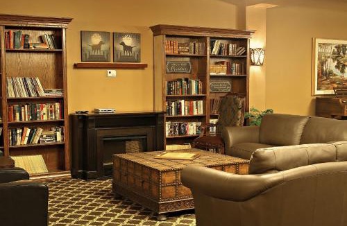 Moose Jaw Hotel | Grant Hall Hotel