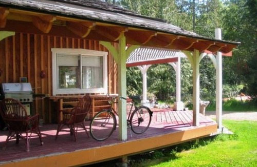 Hornby Island House | Grassy Point Getawaynn