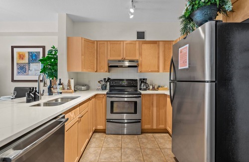 Cougar Creek Condo | Great Mountain View Condo/Heated Pool/3 HotTubs/Gym/Family Friendly/Sleep 8