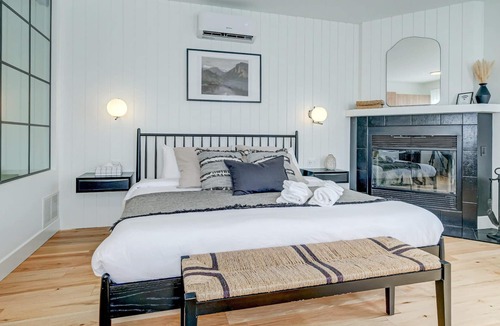 Sainte-Agathe-des-Monts Condo | Great view on the Lac des Sables - LOFT 2