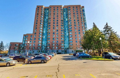 North York Condo | Great view 2 Bedroom apt with 700 sq ft terrace