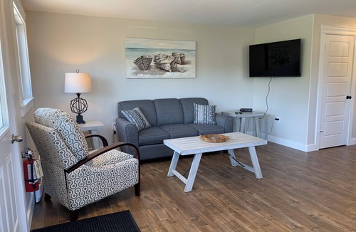 Rocky Harbour Apartment | Gros Morne Coastal Suites (suite #3)