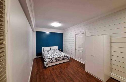 Guildford Apartment | Ground Lvl Entire Guest Suite w/Private Entrance