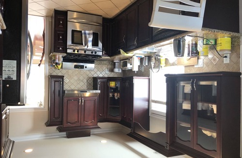 Riley Park House | Guest House Vancouver Convenient to Downtown