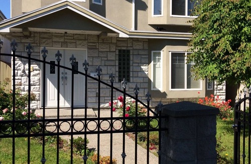 Riley Park House | Guest House Vancouver Convenient to Downtown
