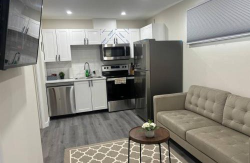Regina Apartment | Guest Suite - Cozy Crib