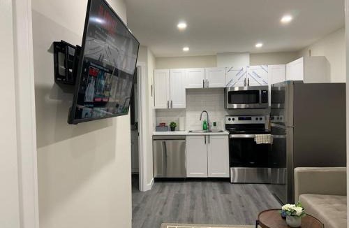 Regina Apartment | Guest Suite - Cozy Crib
